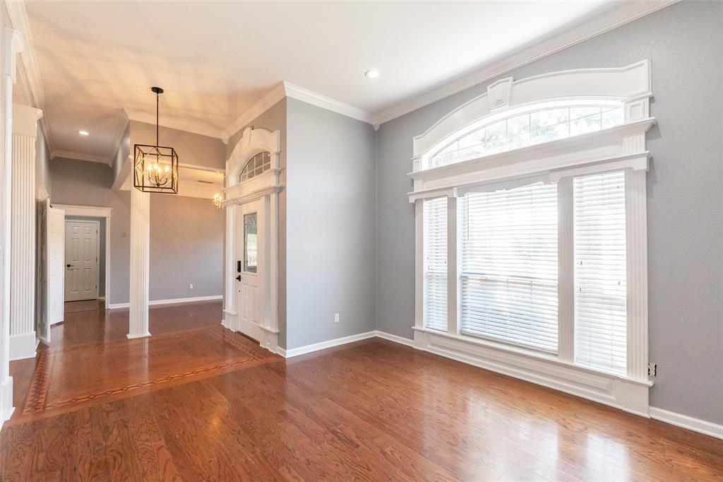 1418 Kingwood Circle Property Photo 4