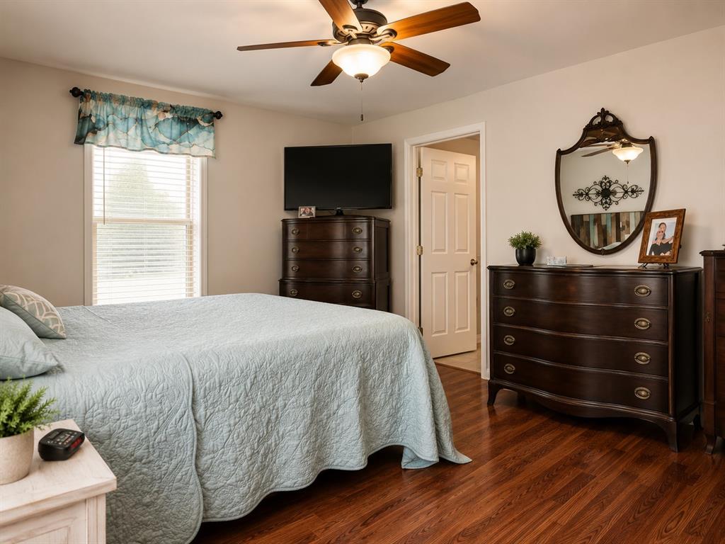 25300 State Highway 279 Property Photo 9