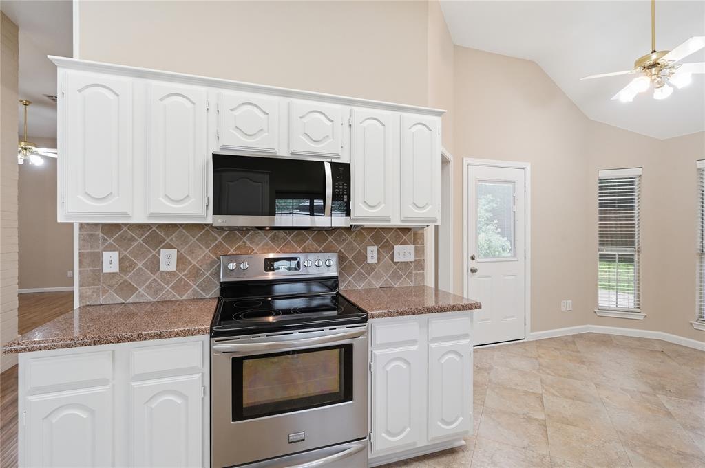 7204 Mesa Verde Trail Property Photo 8