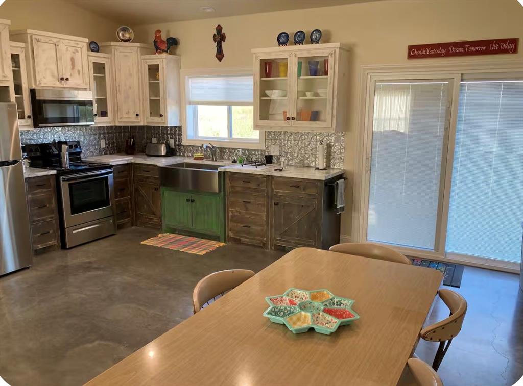 7565 Fm 3116 Property Photo 5