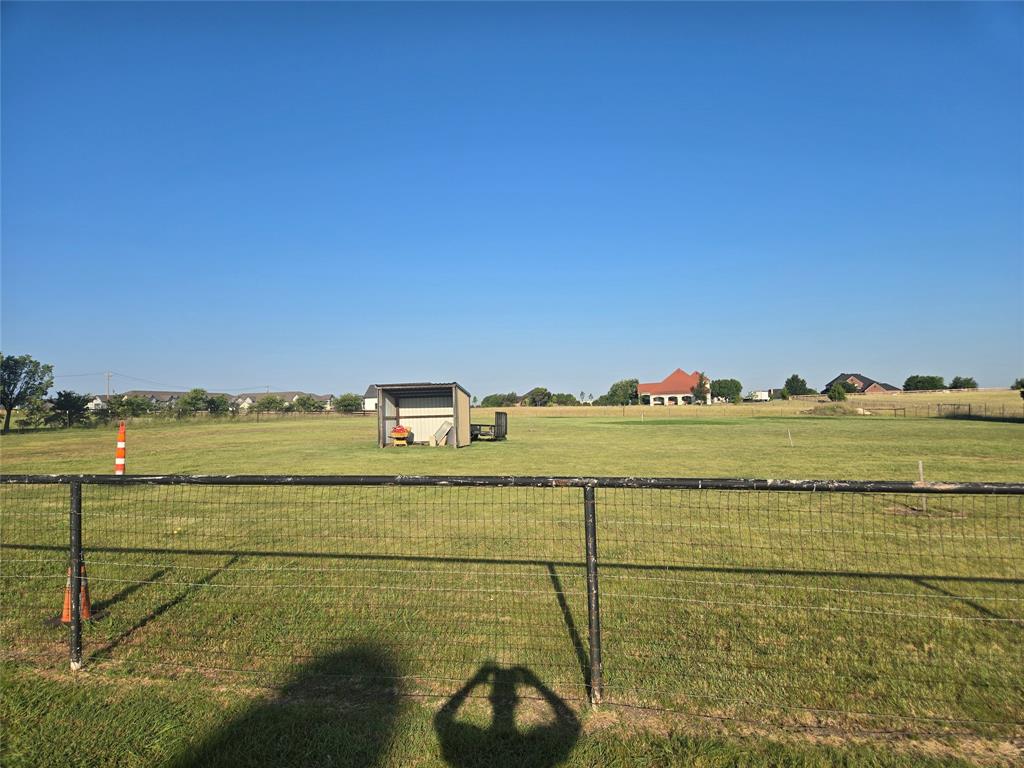 2315 S Coit Road Property Photo 1