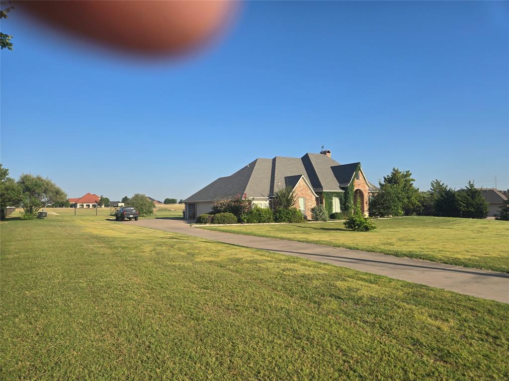 2315 S Coit Road Property Photo 7