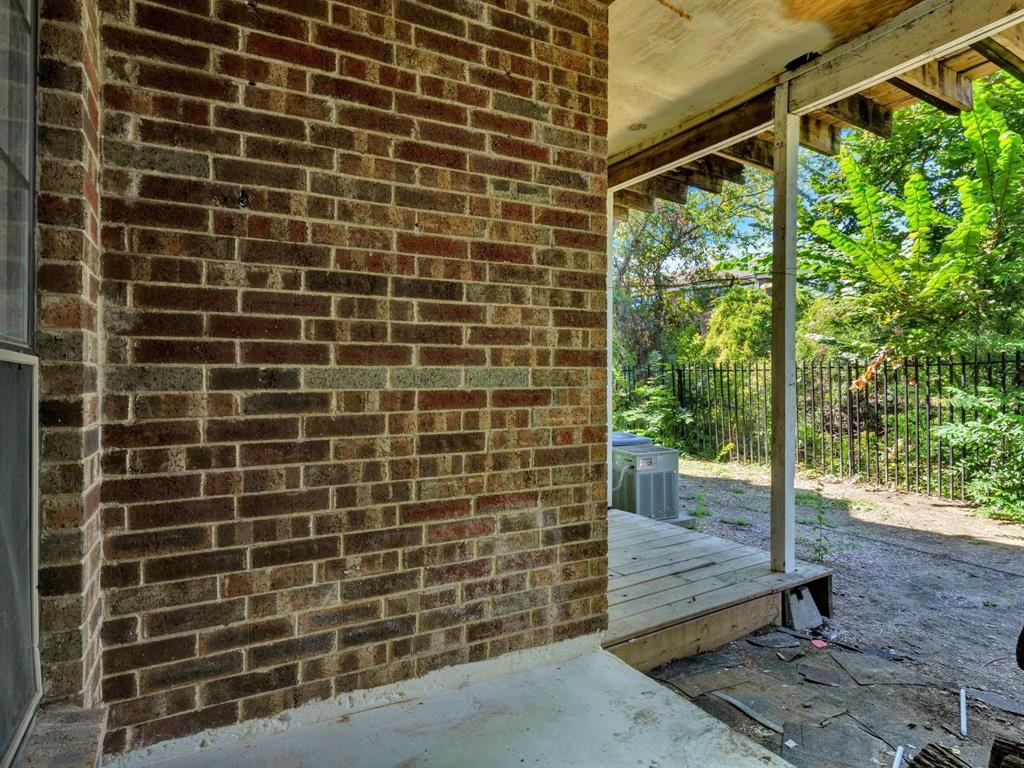 9601 Forest Lane 1113 Property Photo 20