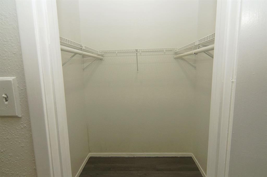 12480 Abrams Road 201 Property Photo 8
