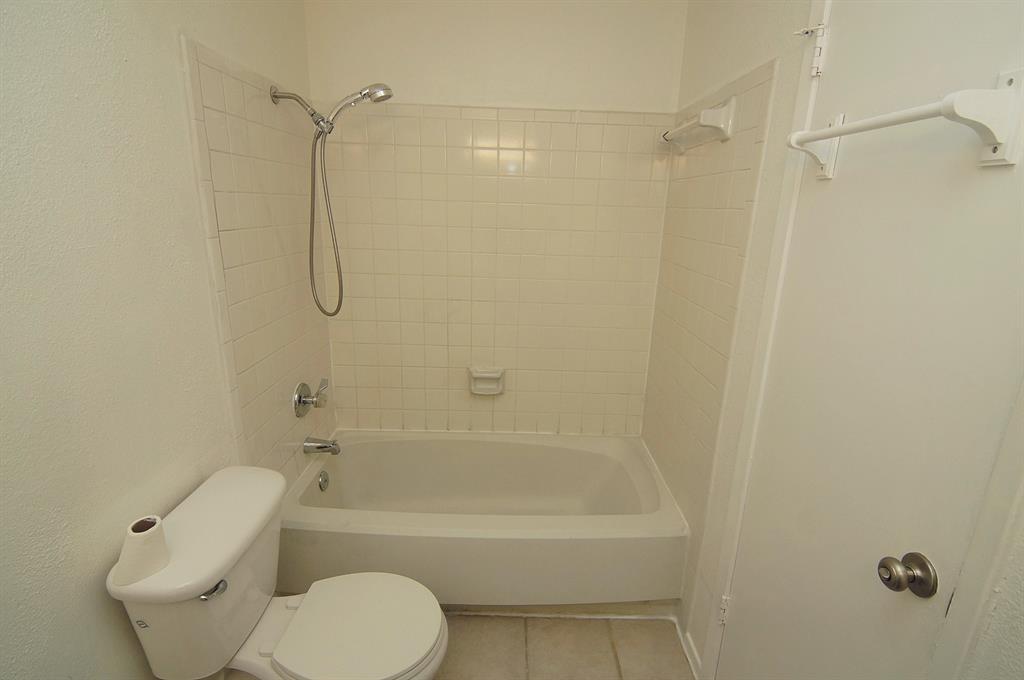 12480 Abrams Road 201 Property Photo 10