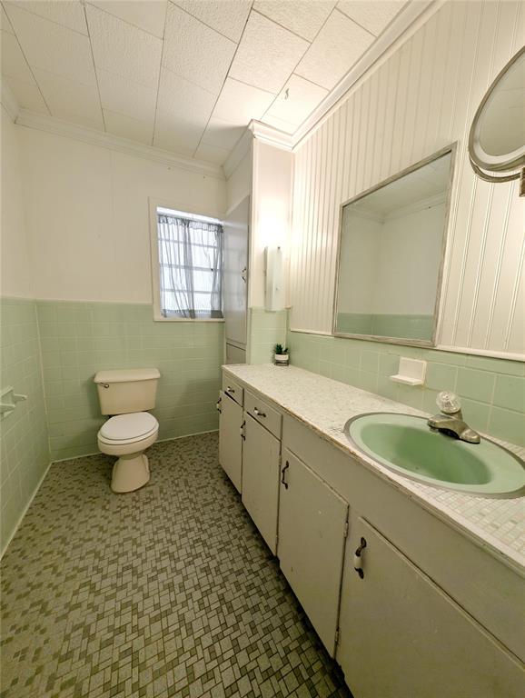 1504 Emanuel Property Photo 8