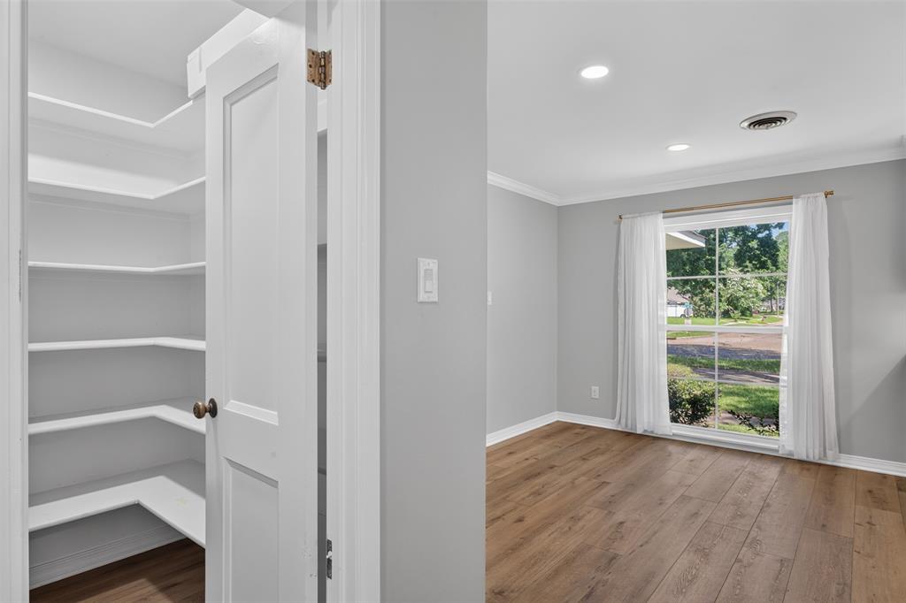609 Millicent Way Property Photo 15