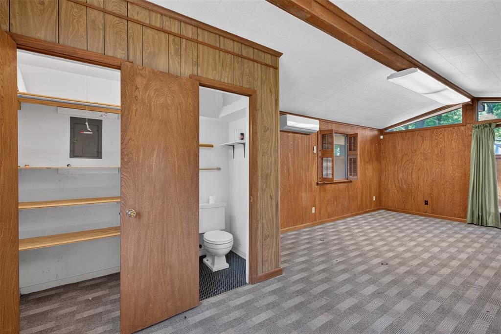 609 Millicent Way Property Photo 35