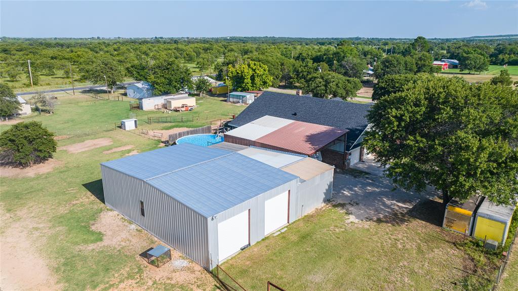7922 County Road 229 Property Photo 5