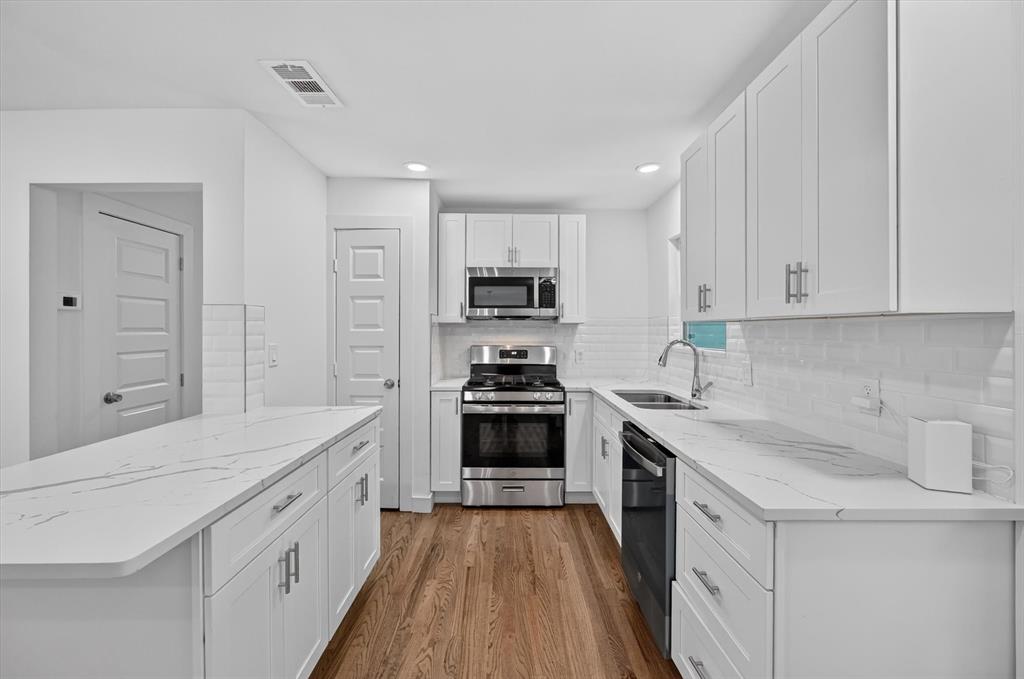 609 Jardin Drive Property Photo 13