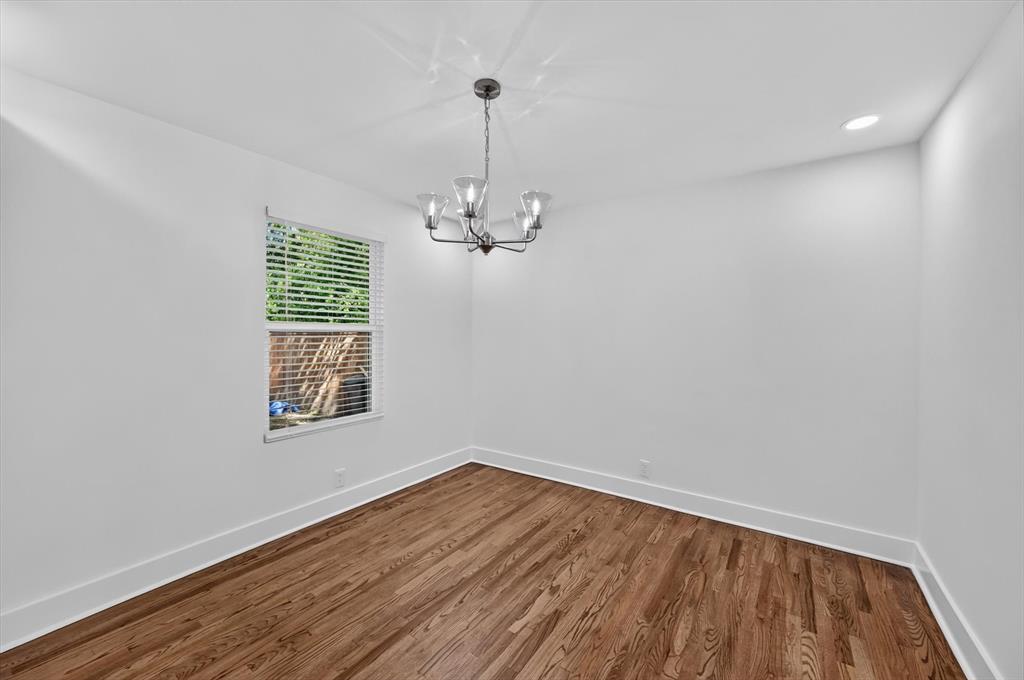 609 Jardin Drive Property Photo 15