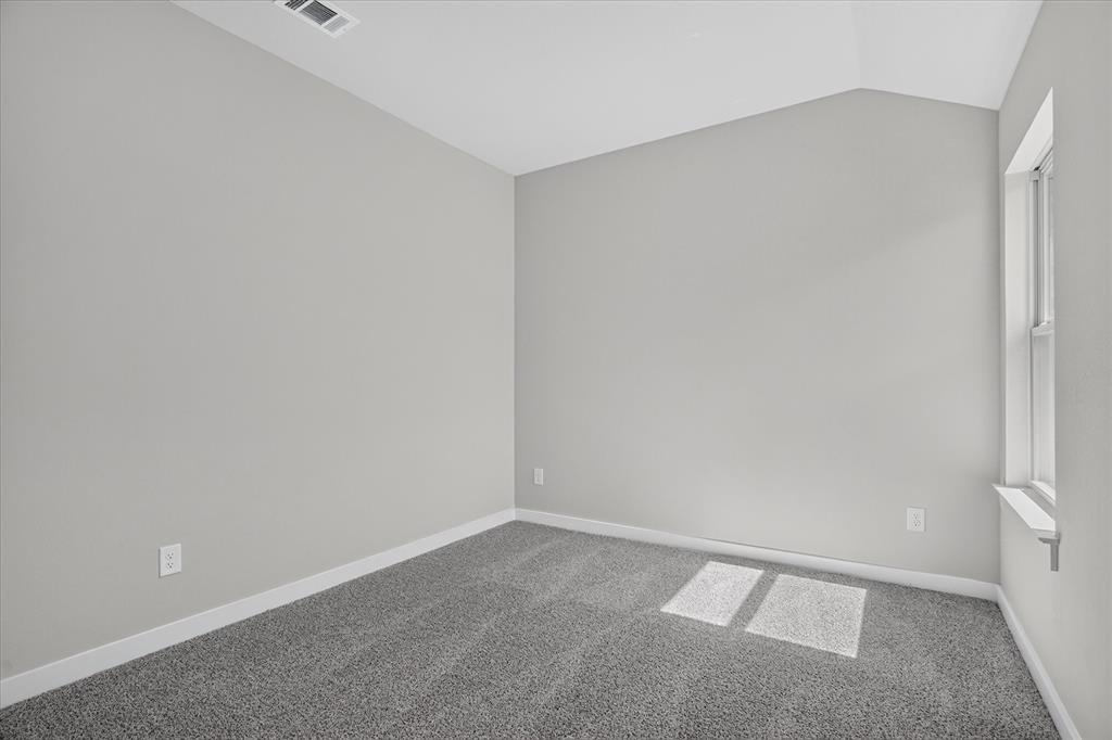 423 Rose Avenue Property Photo 25