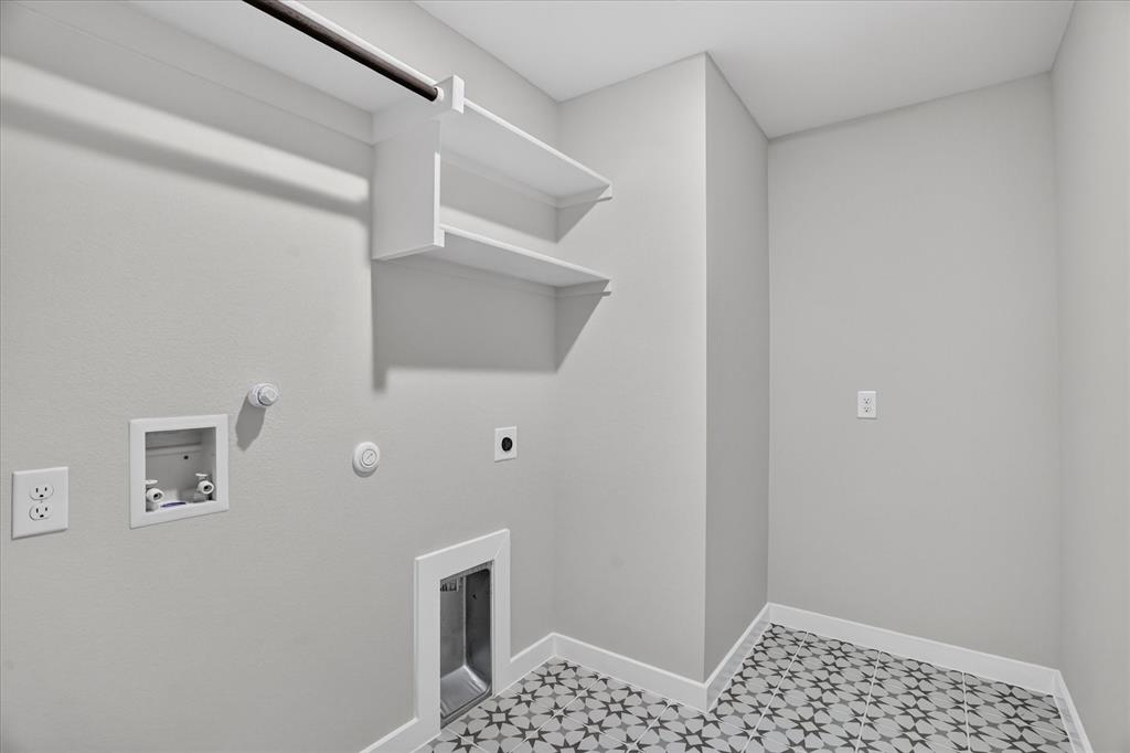 423 Rose Avenue Property Photo 33
