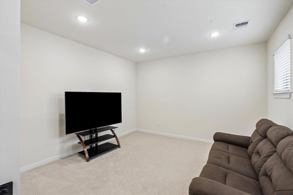 1804 Wren Street Property Photo 19