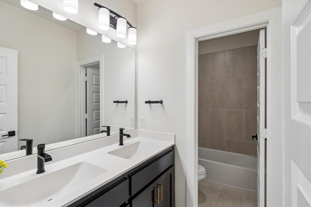1804 Wren Street Property Photo 25