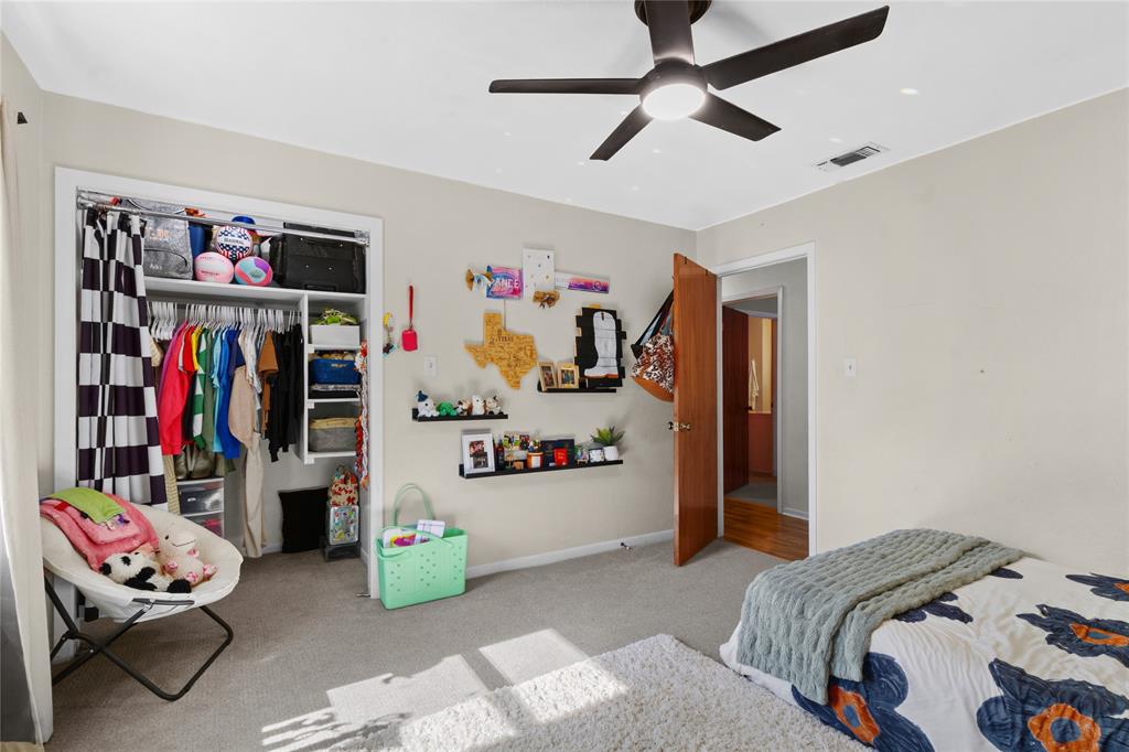 8 Circle Drive Property Photo 23