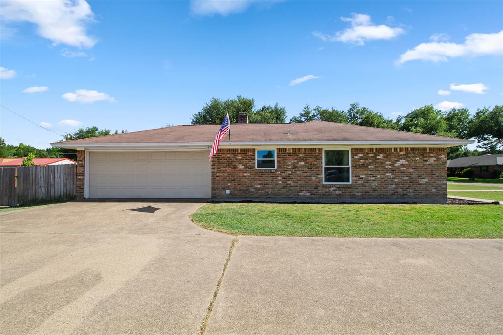 8 Circle Drive Property Photo 27