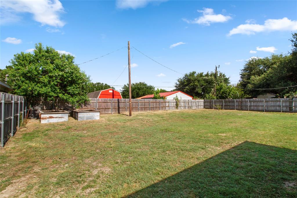 8 Circle Drive Property Photo 29