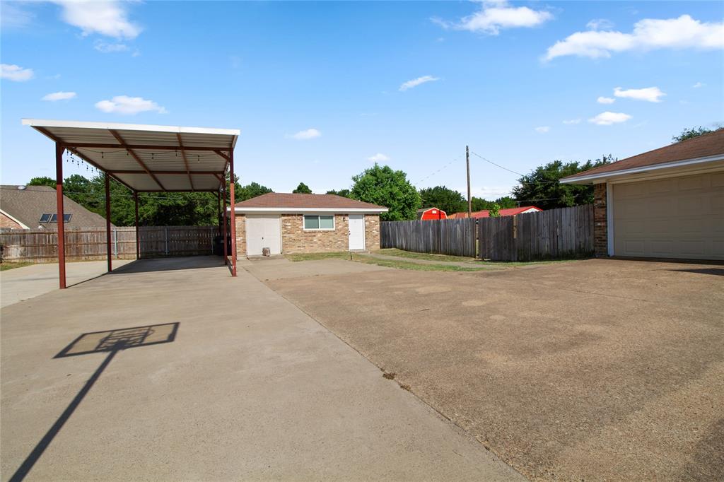 8 Circle Drive Property Photo 31