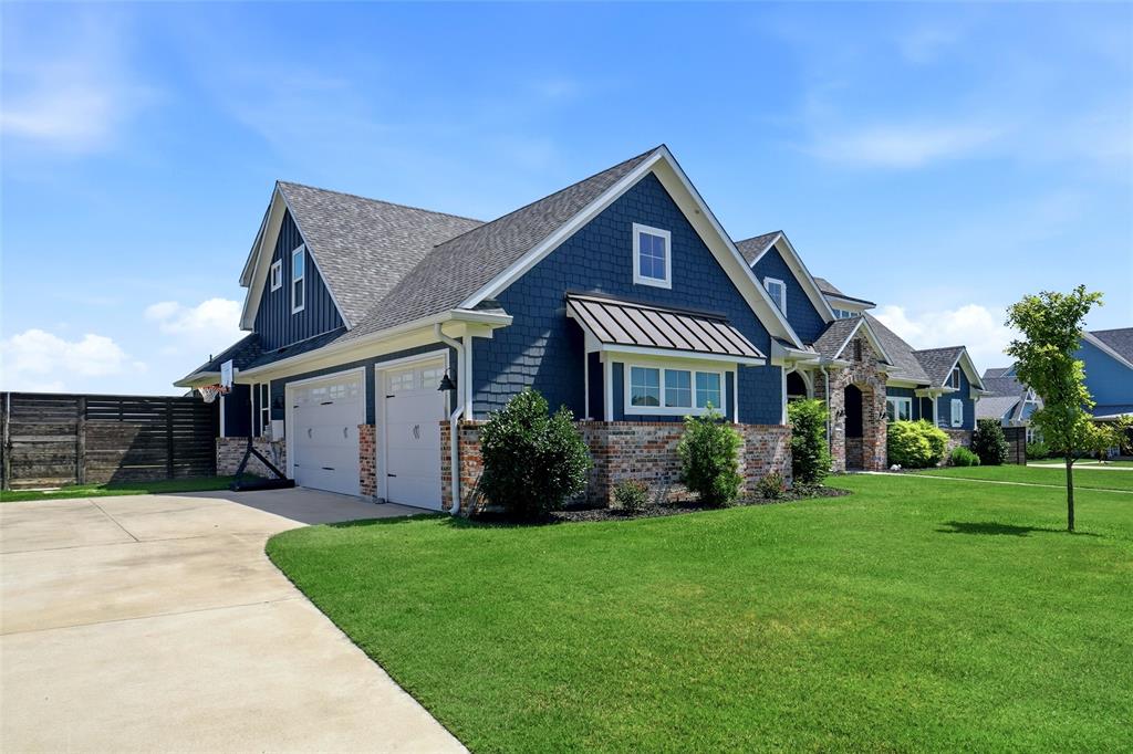 4411 Azalea Way Property Photo 3