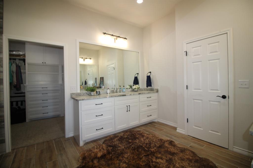 449 Cr 194 Property Photo 18