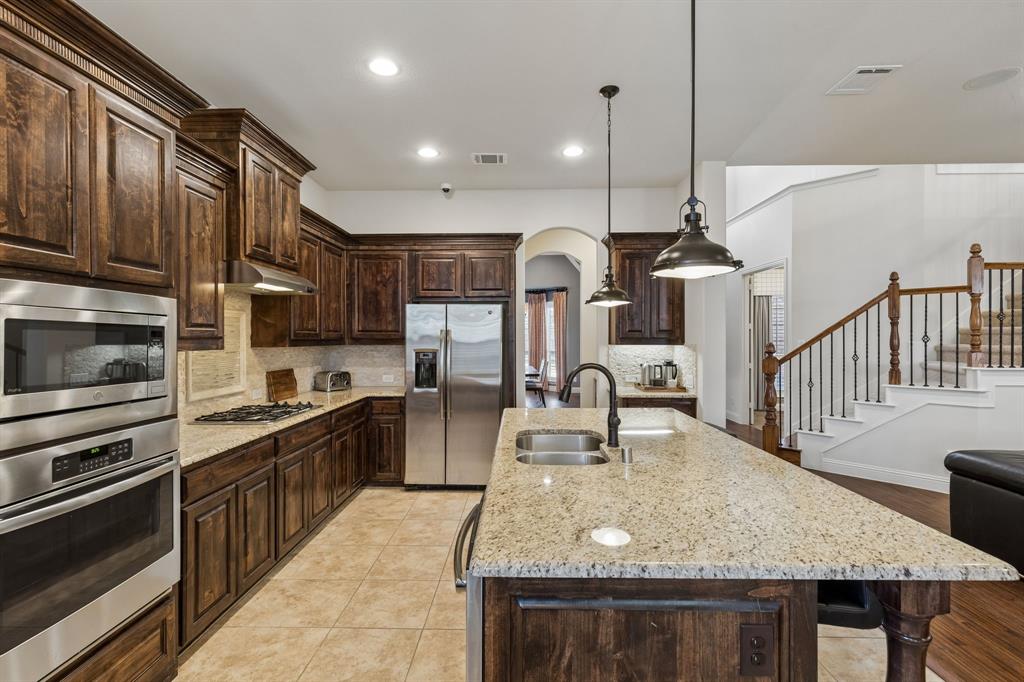 620 Paint Creek Court Property Photo 10