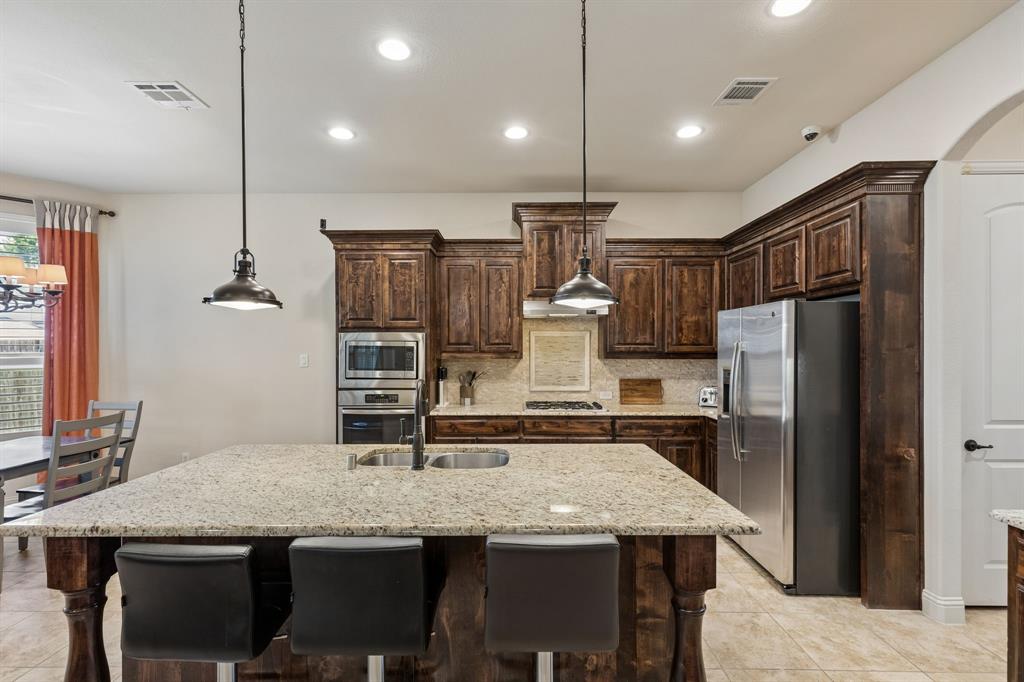 620 Paint Creek Court Property Photo 11