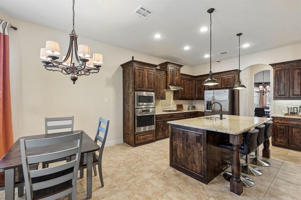 620 Paint Creek Court Property Photo 13