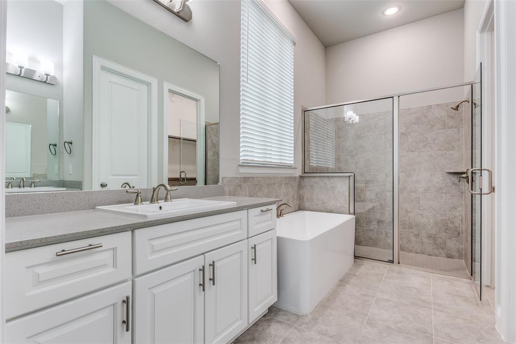 17620 Bottlebrush Drive Property Photo 16