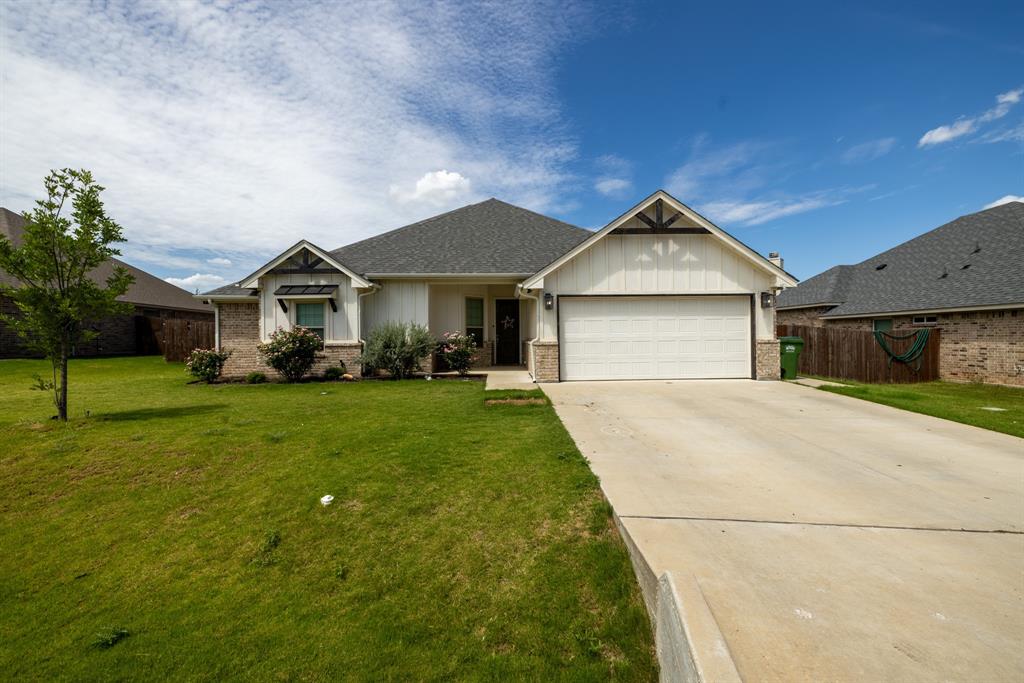 3006 Promenade Drive Property Photo 1