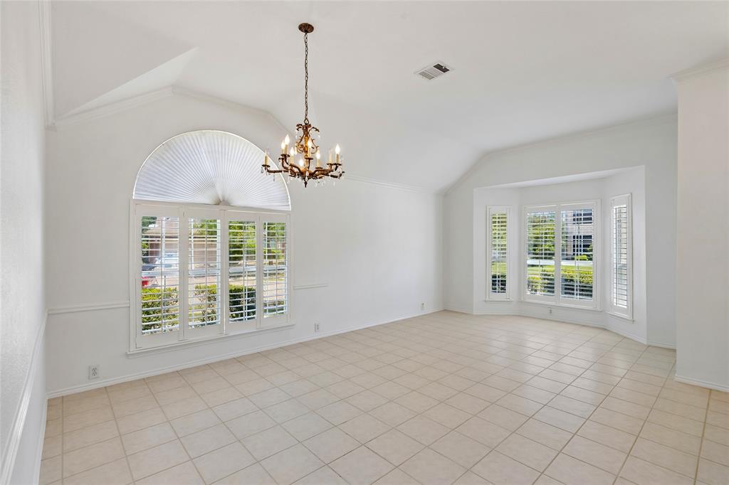 5787 Walnut Creek Drive Property Photo 6