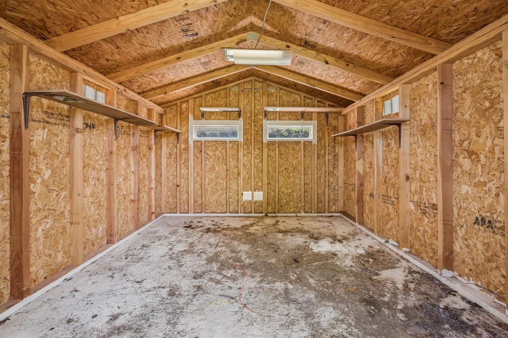 1725 Bardfield Avenue Property Photo 22