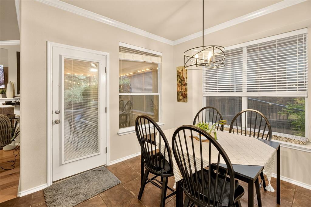 2518 Hourless Oaks Property Photo 7