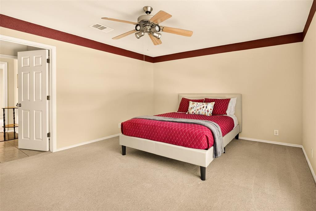 2518 Hourless Oaks Property Photo 12
