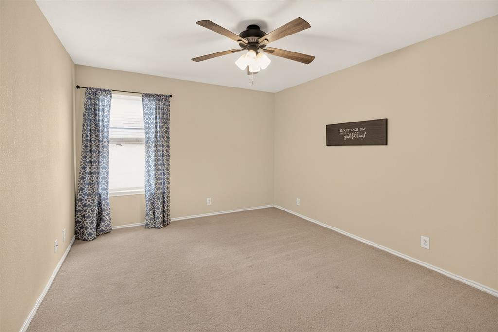 2518 Hourless Oaks Property Photo 14