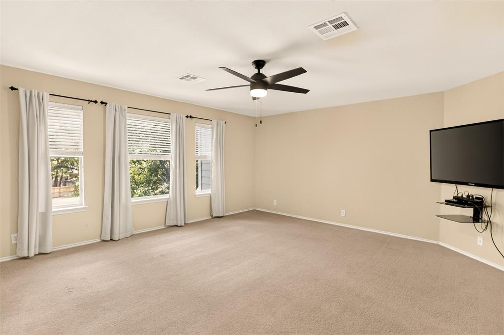 2518 Hourless Oaks Property Photo 16