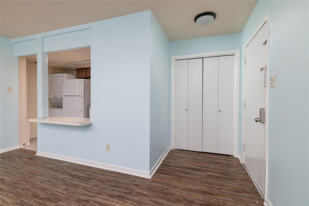 104 Harbor Drive 111 Property Photo 11