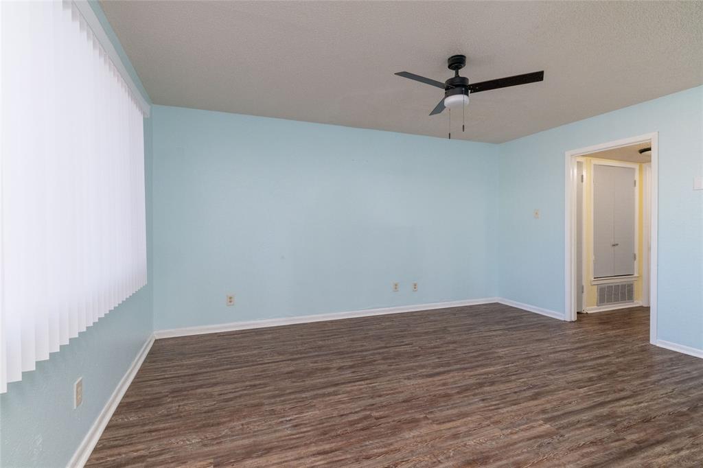 104 Harbor Drive 111 Property Photo 12