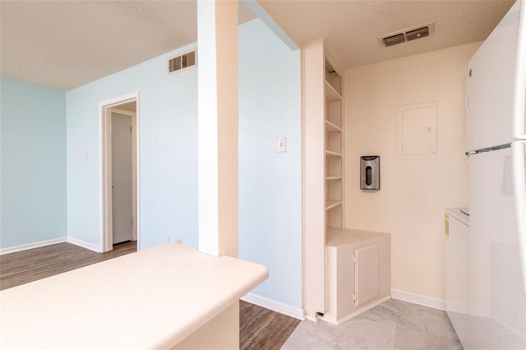 104 Harbor Drive 111 Property Photo 22