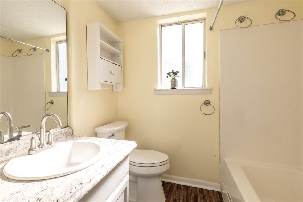 104 Harbor Drive 111 Property Photo 27