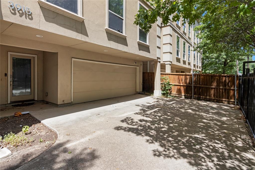 3915 Congress Avenue 200 Property Photo 1