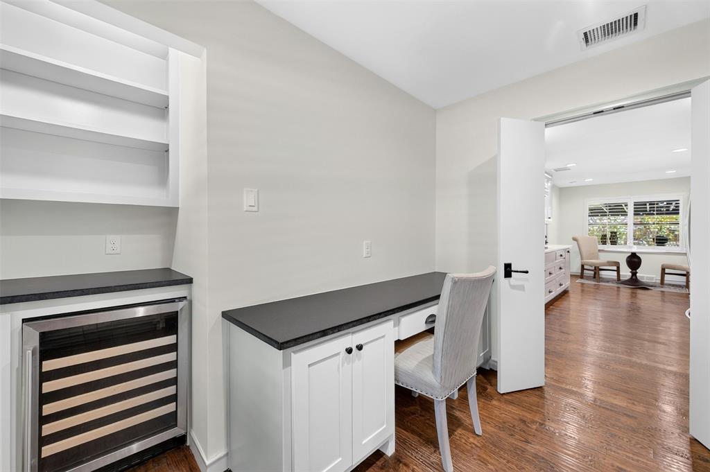 13834 Tanglewood Drive Property Photo 10