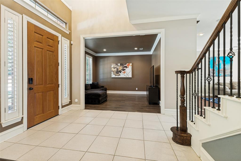 1227 Comanche Drive Property Photo 9
