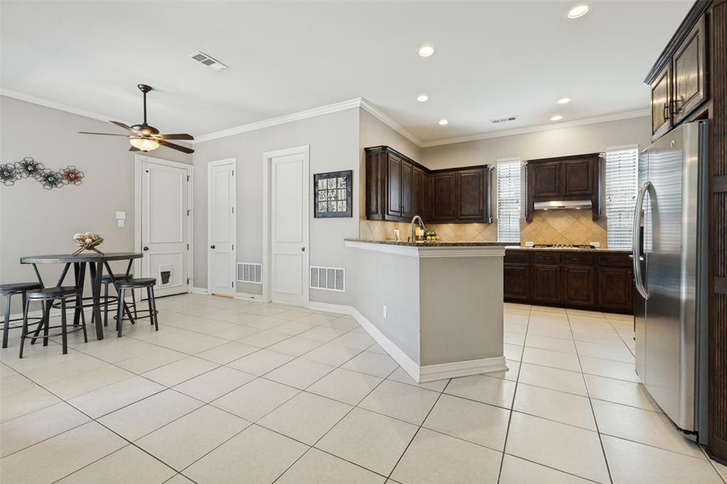 1227 Comanche Drive Property Photo 13