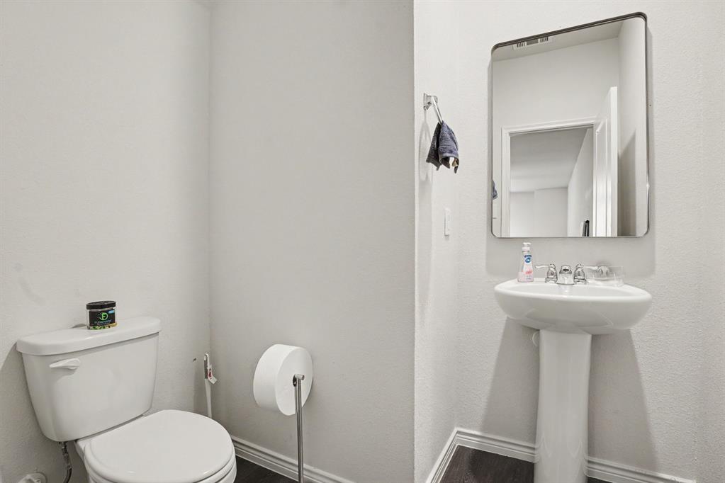 2217 Steer Creek Place Property Photo 6