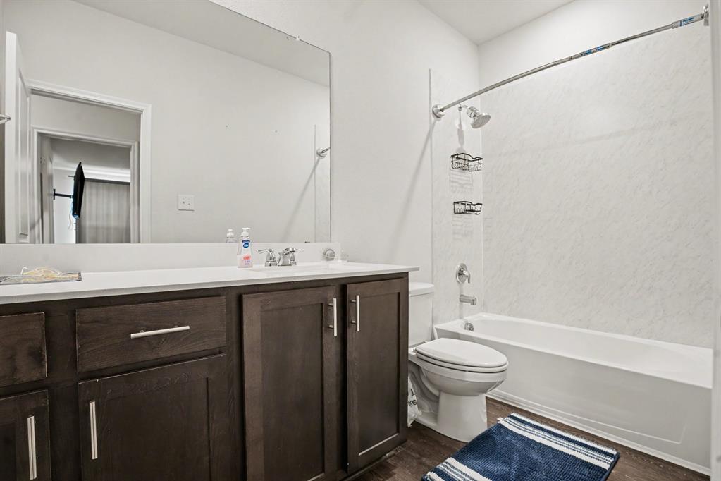2217 Steer Creek Place Property Photo 10