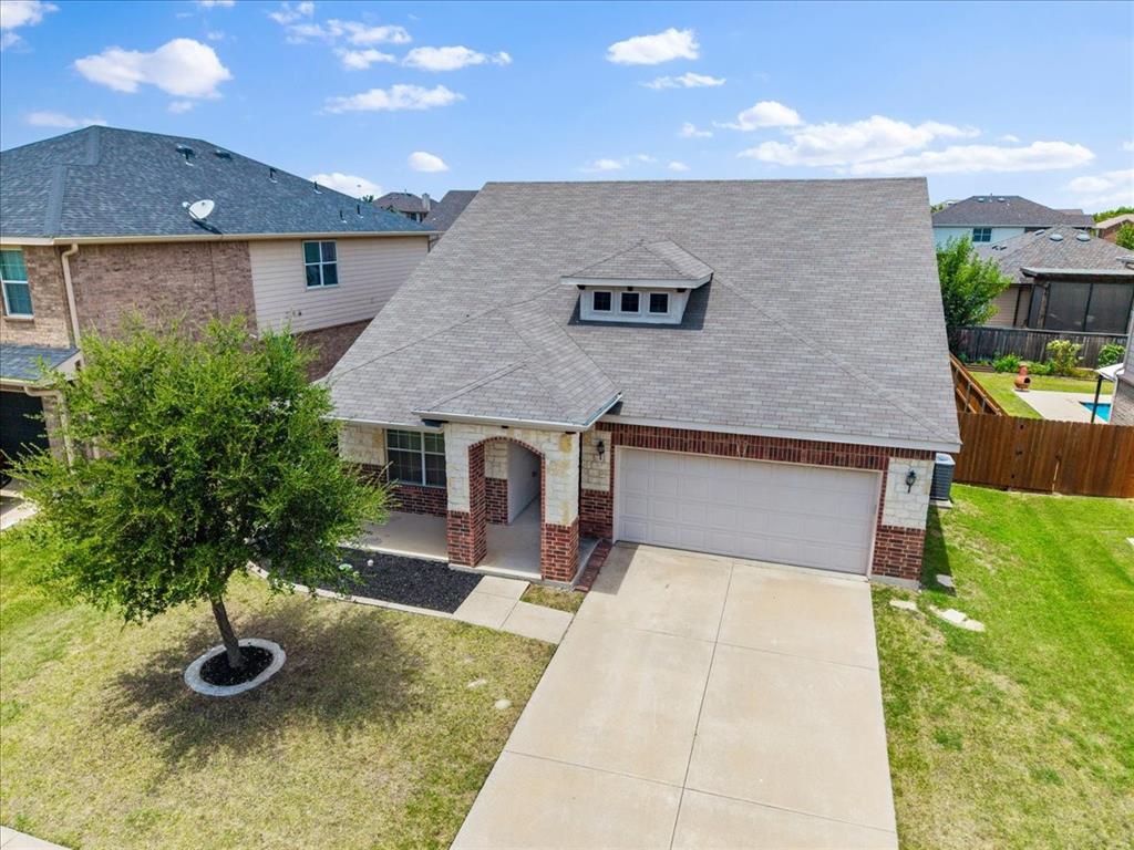 3905 Polar Brook Drive Property Photo 4