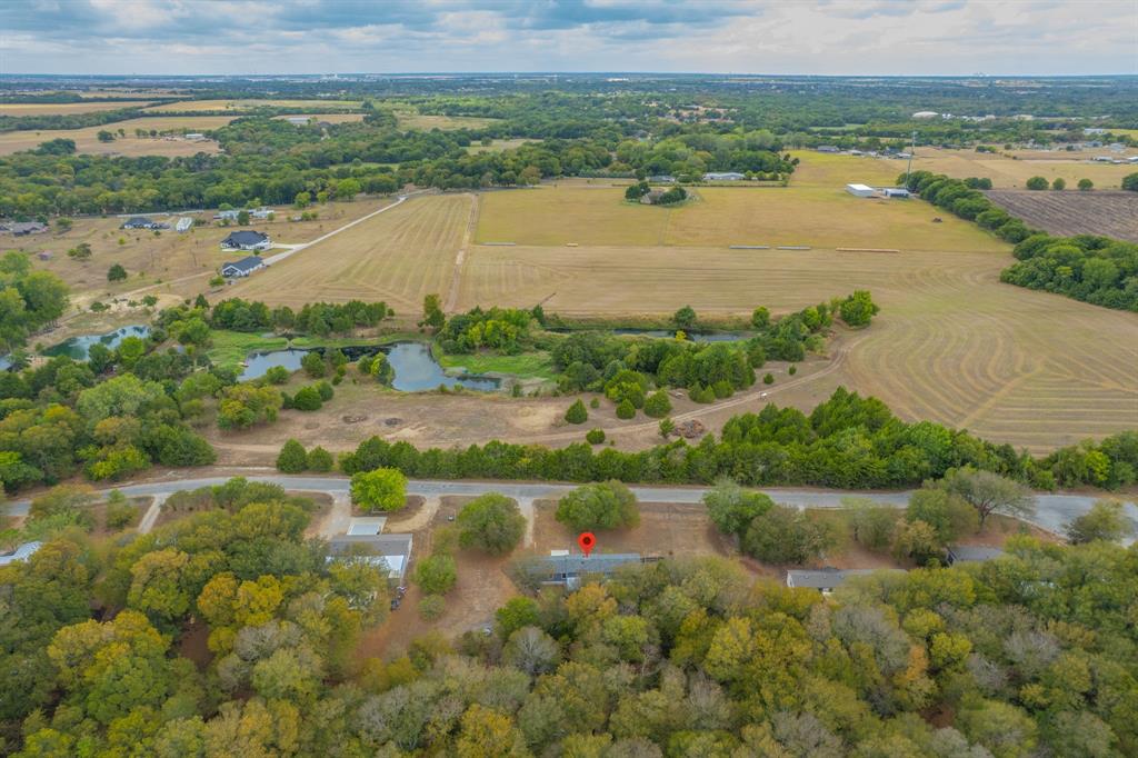 1027 Glen Brook Drive Property Photo 1