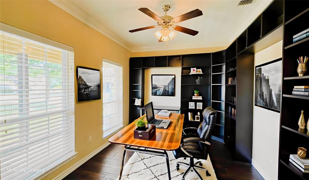 395 Pecan Court Property Photo 3