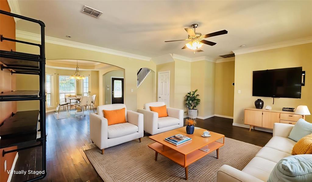 395 Pecan Court Property Photo 6
